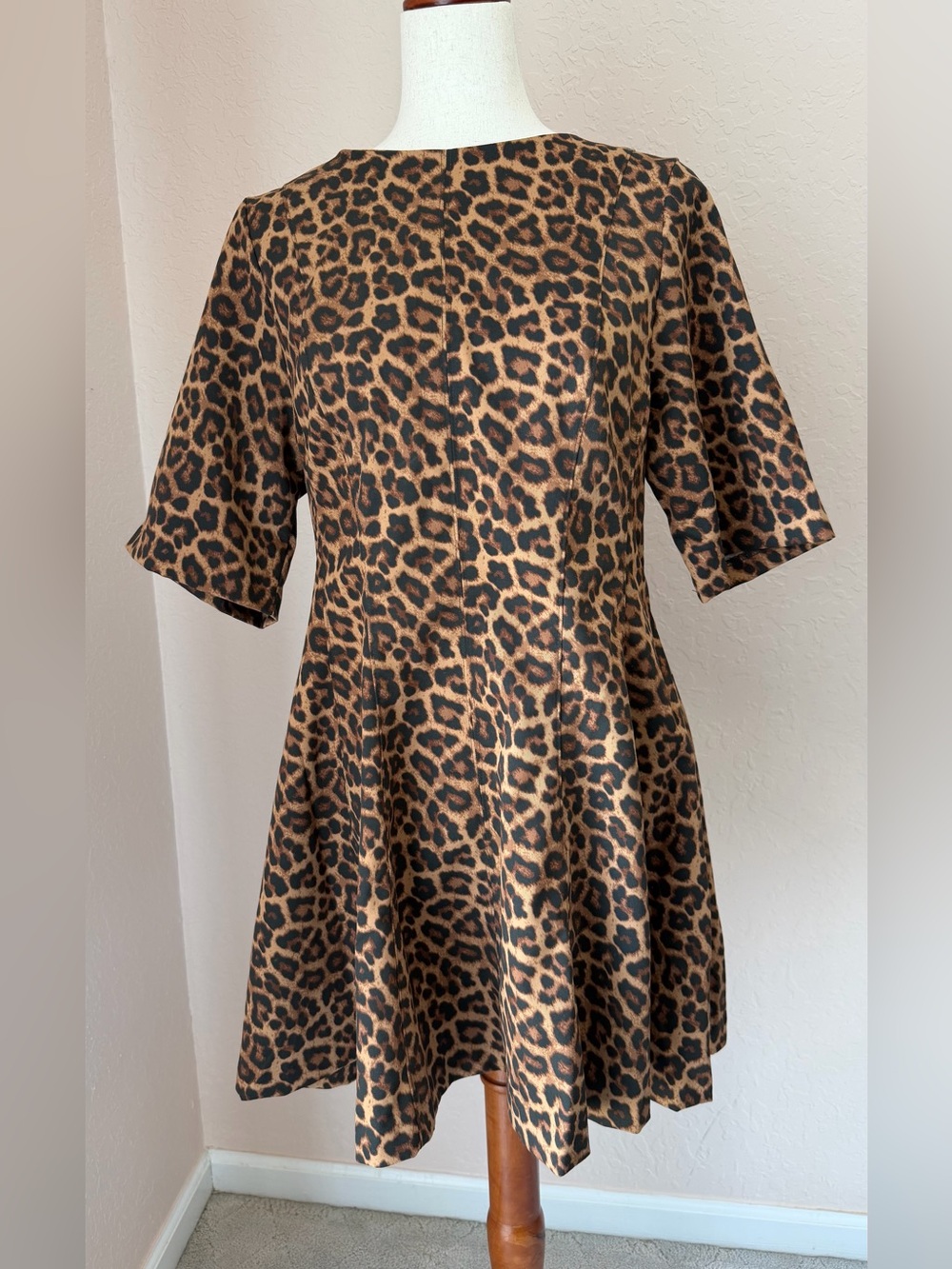 H&MLeopard Print A-Line Dress in Brown cheetah print sz M